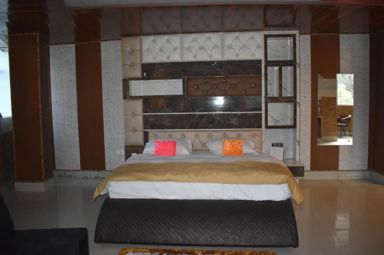 Jai Maa Bhagwati Hotel Pithorāgarh Eksteriør billede