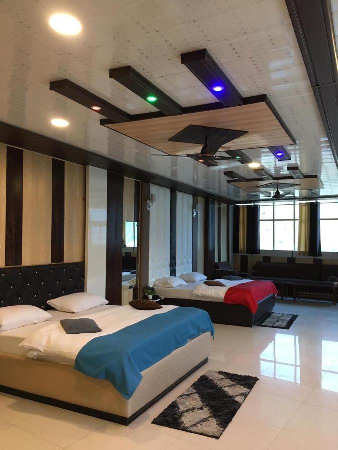 Jai Maa Bhagwati Hotel Pithorāgarh Eksteriør billede