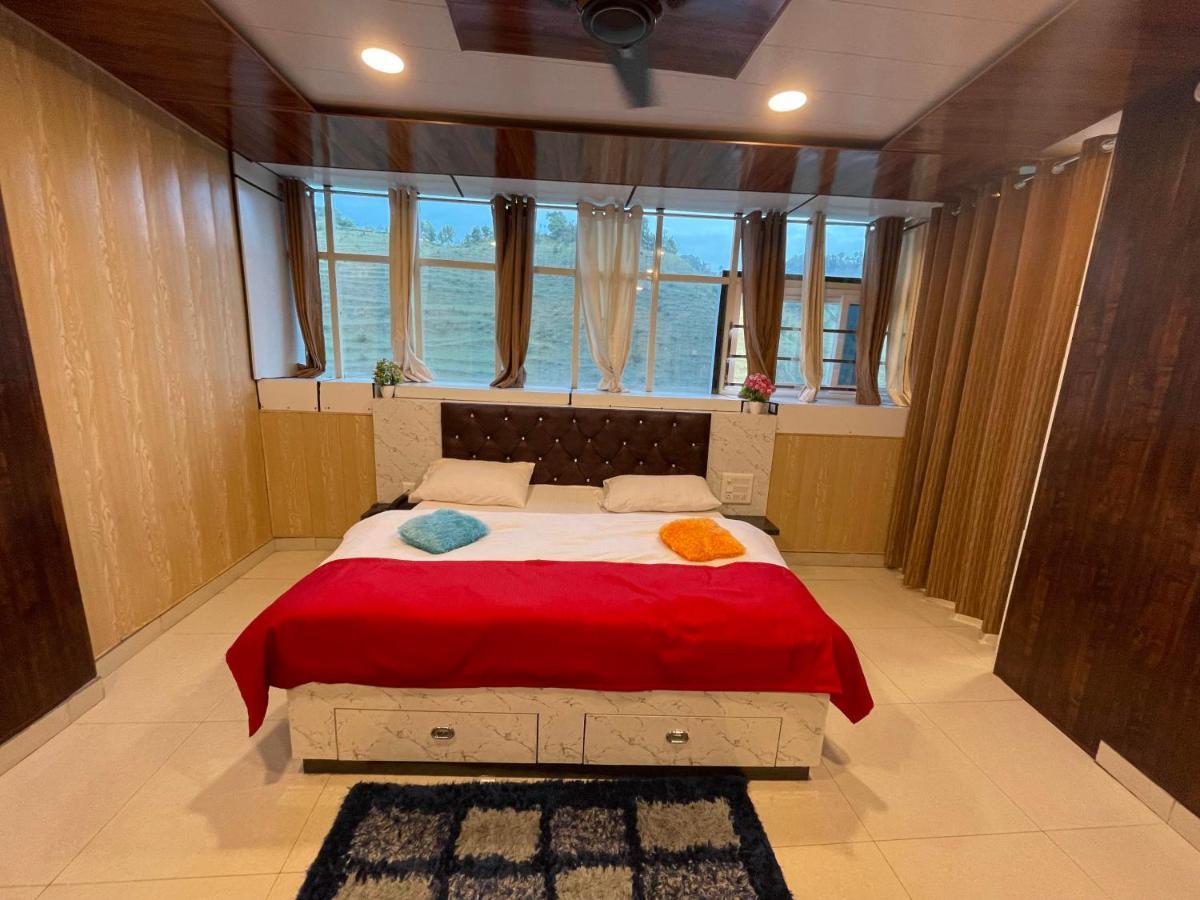 Jai Maa Bhagwati Hotel Pithorāgarh Eksteriør billede